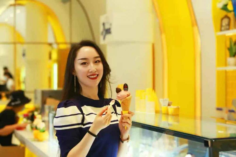 雀巢，在哈尔滨开了家意式甜品店，冰淇淋很好吃！(6)