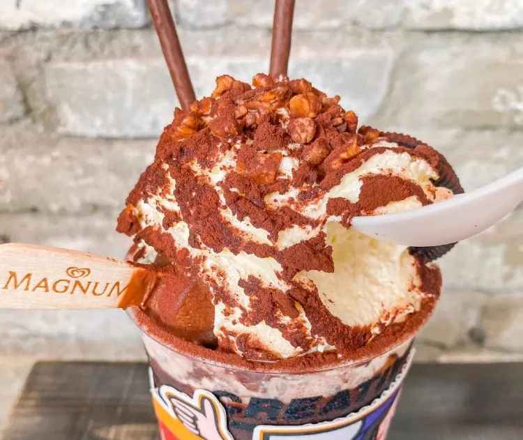 30元/杯还受追捧！奶茶上加雪糕的产品，为什么让人心动？(3)