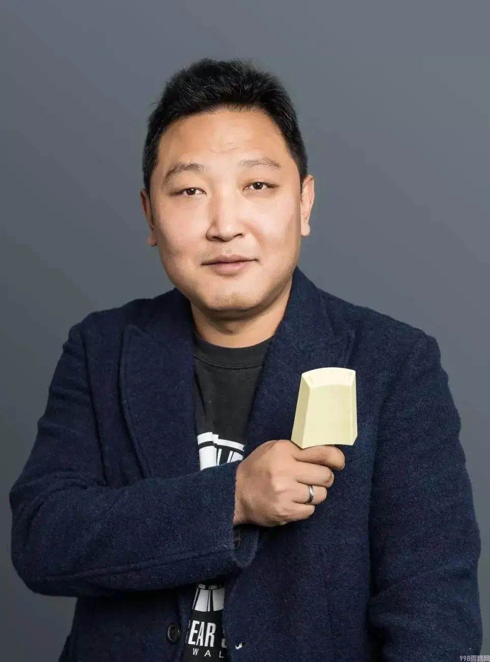 他把一支雪糕卖66元，一小时可以卖多少(9)