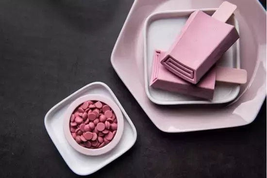 雪糕中的流量王，钟薛高开“酸”咖啡店要打造另一个爆款，你觉得他会从“网红”变成“长红”？吗？(2)