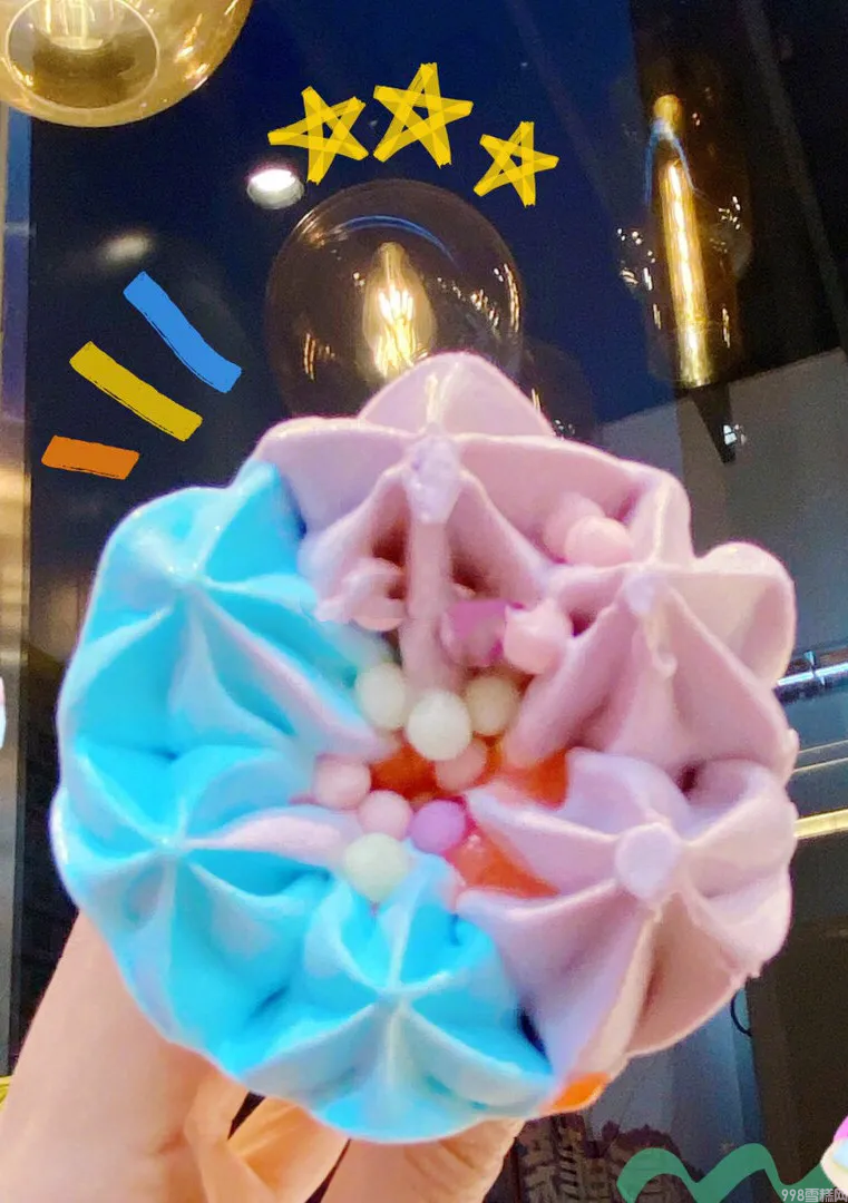 可爱多星空甜筒（给寒冷冬季带来温暖）(2)