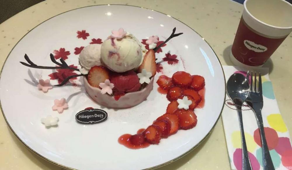 八喜冰淇淋蛋糕多少钱一个(比奶茶更能拯救小仙女的10款美食)(4) 八喜冰淇淋蛋糕多少钱一个(比奶茶更能拯救小仙女的10款美食)(4)