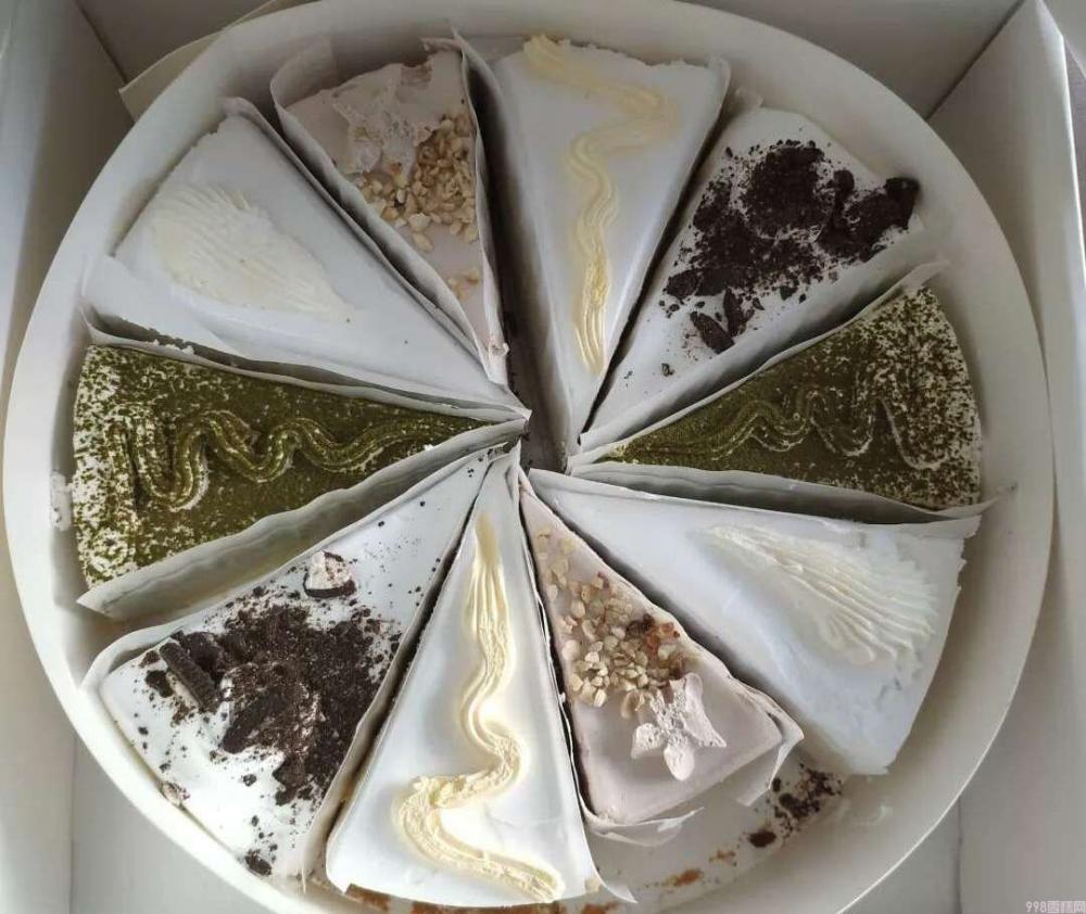 八喜冰淇淋蛋糕多少钱一个(比奶茶更能拯救小仙女的10款美食)(8) 八喜冰淇淋蛋糕多少钱一个(比奶茶更能拯救小仙女的10款美食)(8)