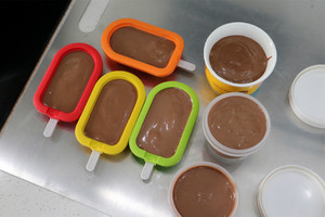  超浓郁巧克力冰淇淋（详细教程的做法）(17)