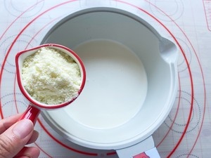 白巧克力脆皮雪糕的做法（入口即化无需打发）(2)