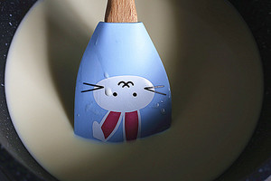 特浓牛奶雪糕的做法  （最正宗的做法步骤详解）(6)