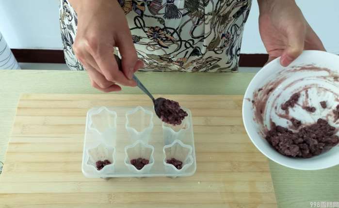 雪糕的制作方法(在家自制雪糕原来这么简单)(8) 雪糕的制作方法(在家自制雪糕原来这么简单)(8)