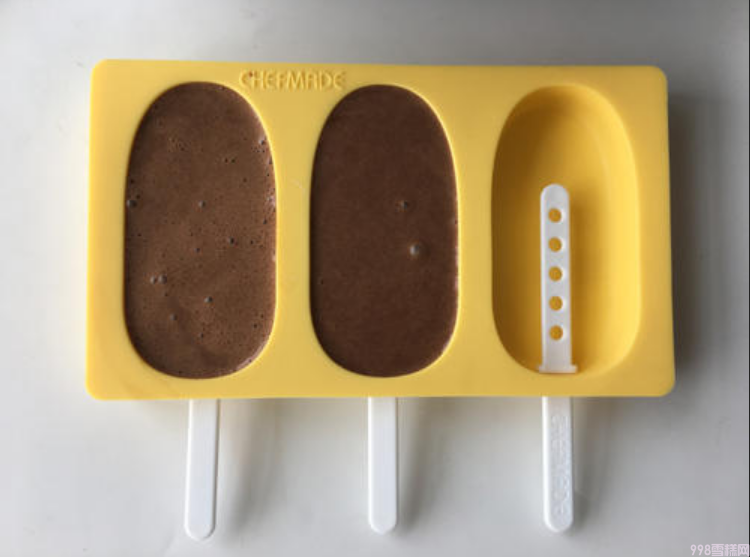 奶雪糕怎么做好吃(分享巧克力雪糕的好吃做法)(8) 奶雪糕怎么做好吃(分享巧克力雪糕的好吃做法)(8)