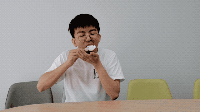 一根雪糕能舔几口？钟薛高那么贵能舔几口？(8)