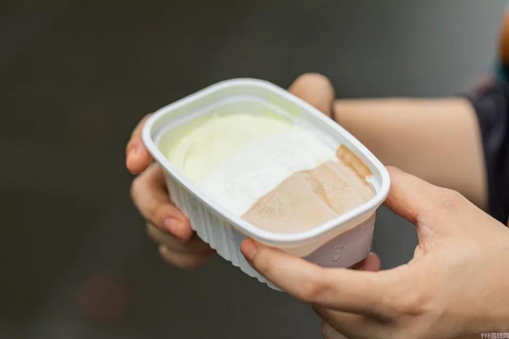 伊利小布丁雪糕多少钱一个(好吃又便宜的雪糕冰棍)(图5) 伊利小布丁雪糕多少钱一个(好吃又便宜的雪糕冰棍)(5)